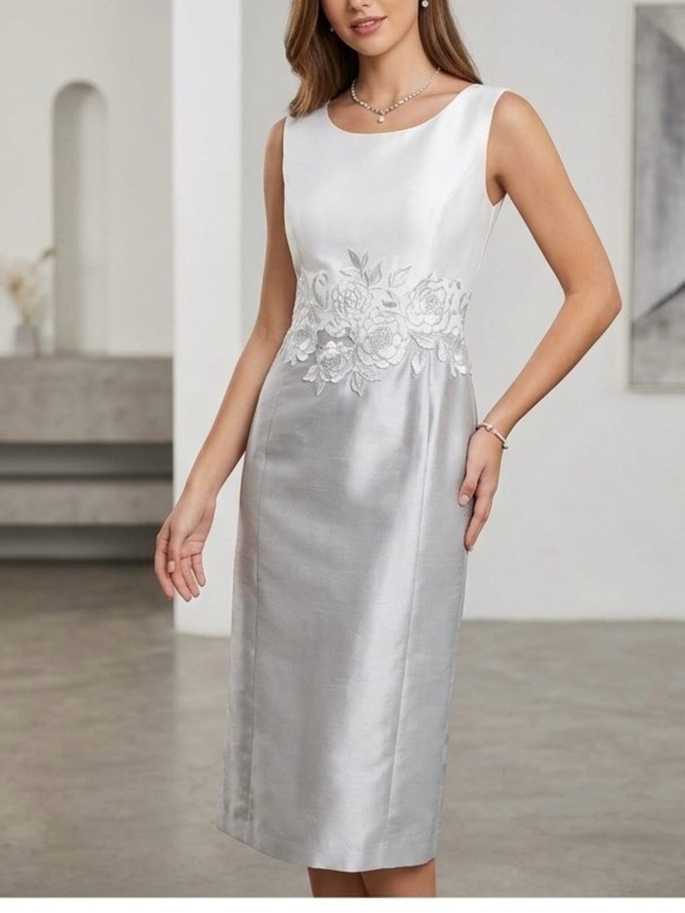Donna Vinci Chic White Silver Floral Midi Church Dress Size 10